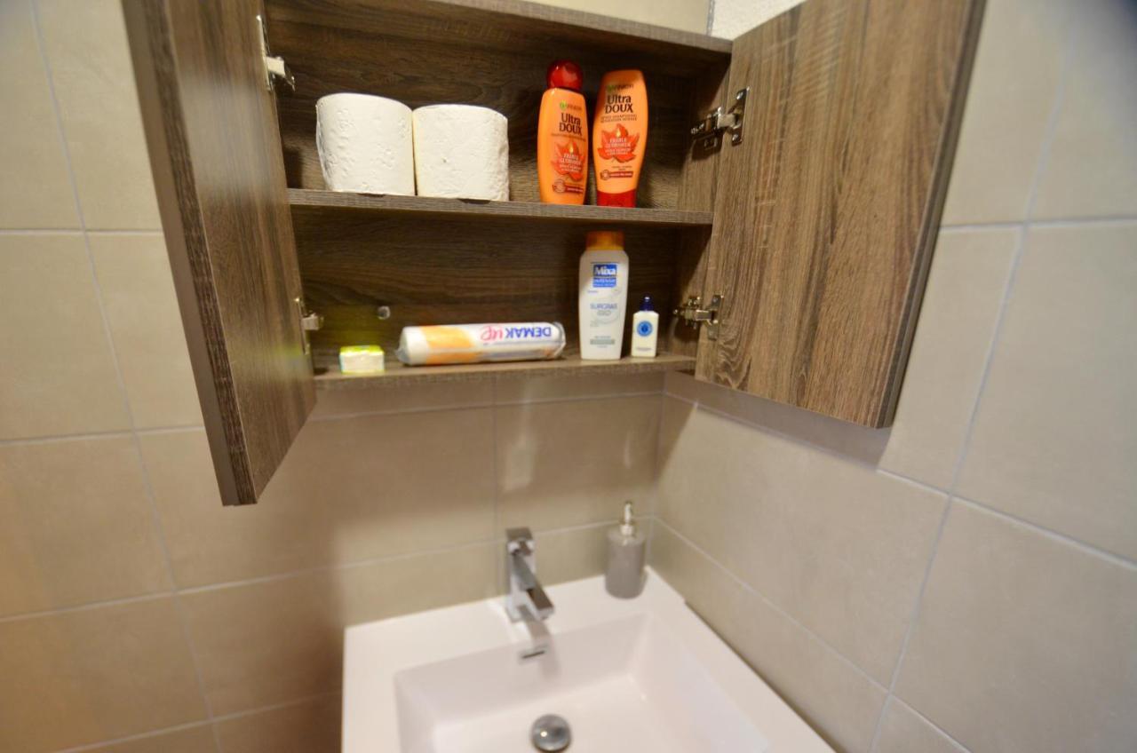 Studio - Wifi - Ultra Centre Apartment Annecy Luaran gambar