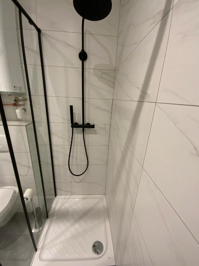 Studio - Wifi - Ultra Centre Apartment Annecy Luaran gambar