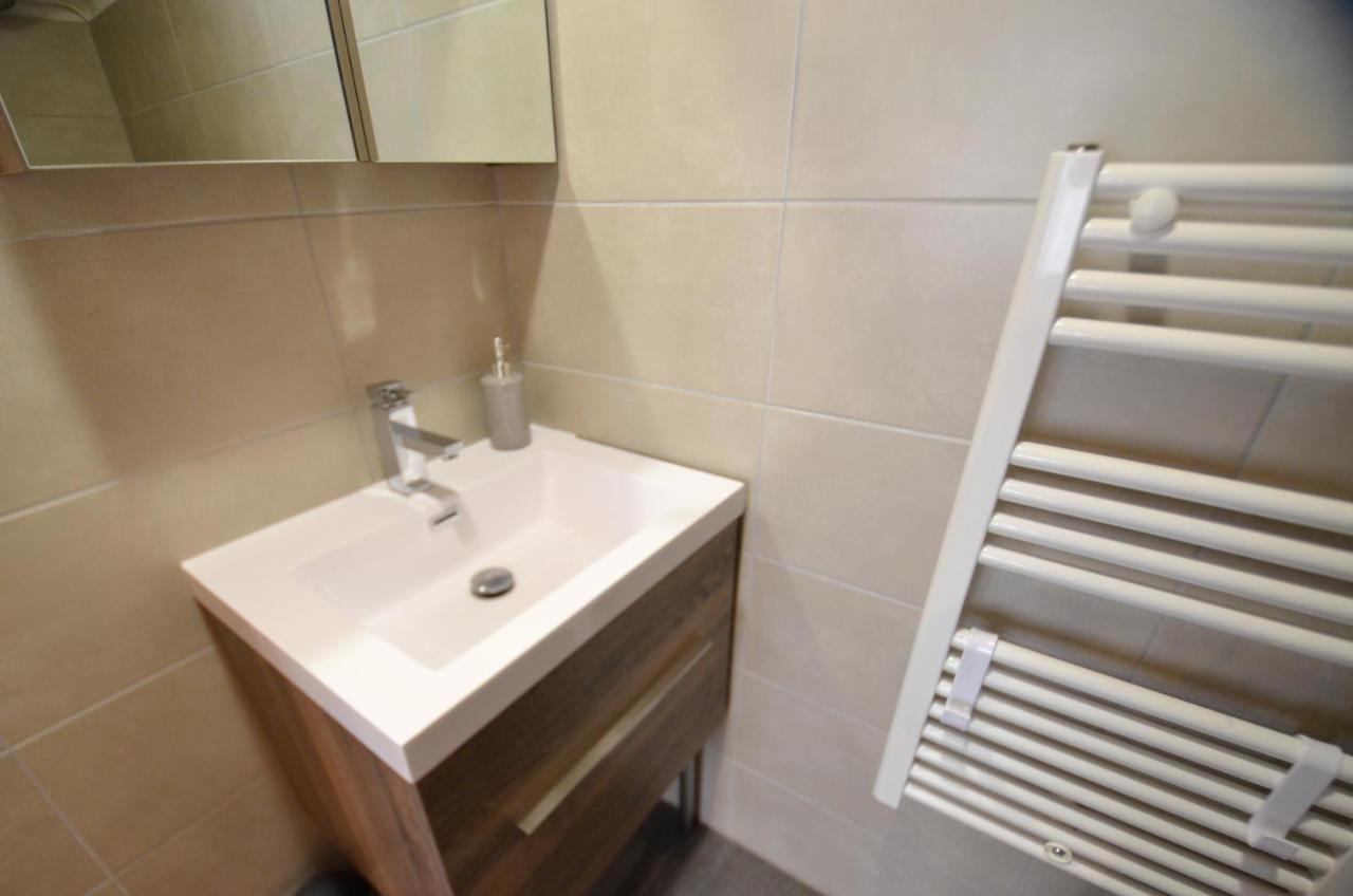 Studio - Wifi - Ultra Centre Apartment Annecy Luaran gambar